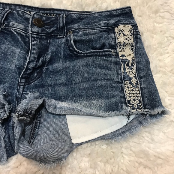 American Eagle Outfitters Shorts - Picture 7 of 8